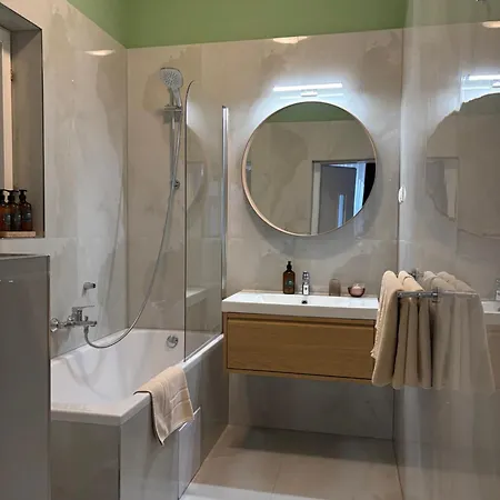 酒店 Arcus Garden 3*