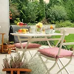 Hotell Arcus Garden 3*