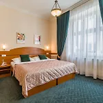 Arcus Garden Hotell